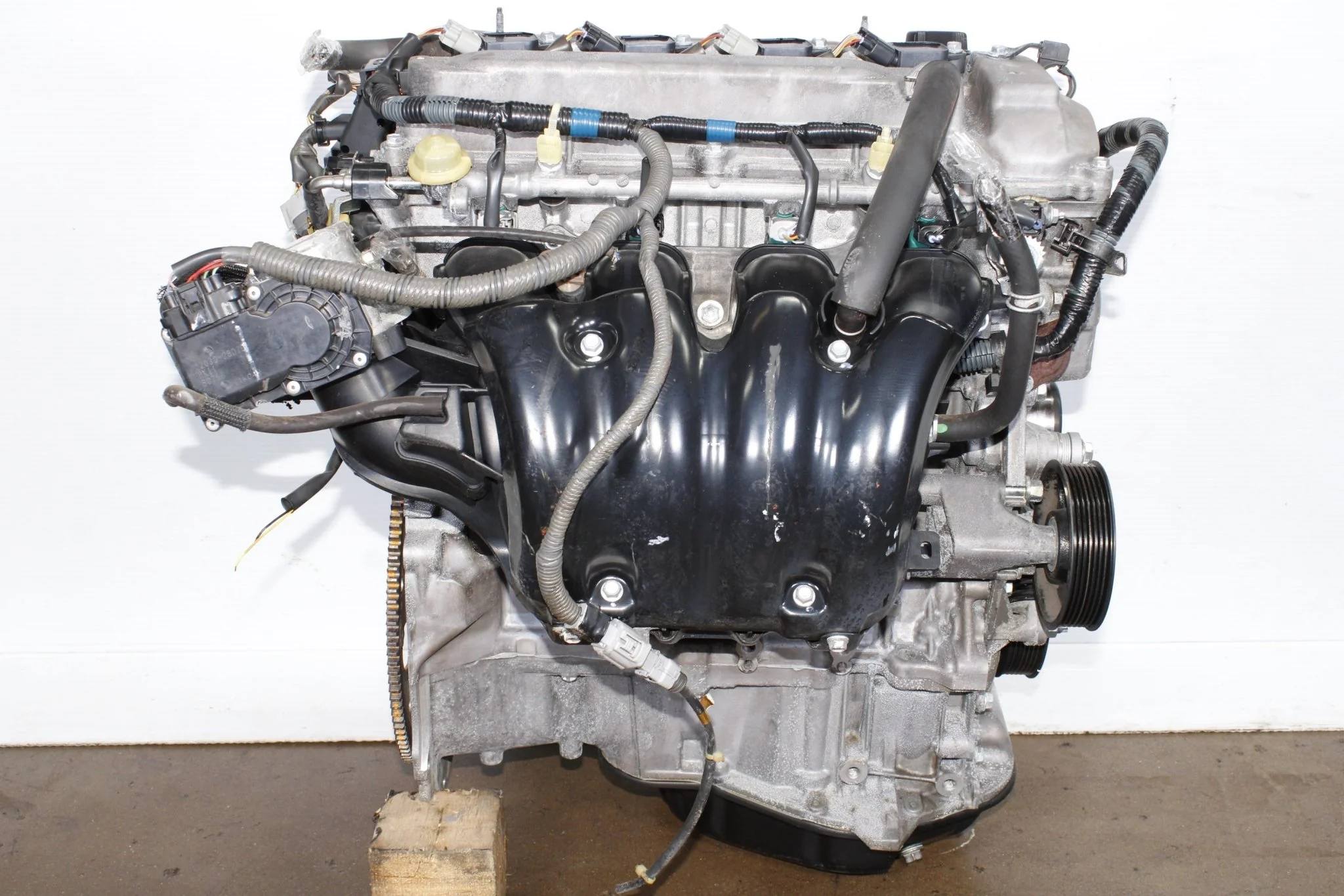 2004-2005 Toyota Rav4 JDM Engine 2AZFE 2.4L 4 Cylinders - Image 3